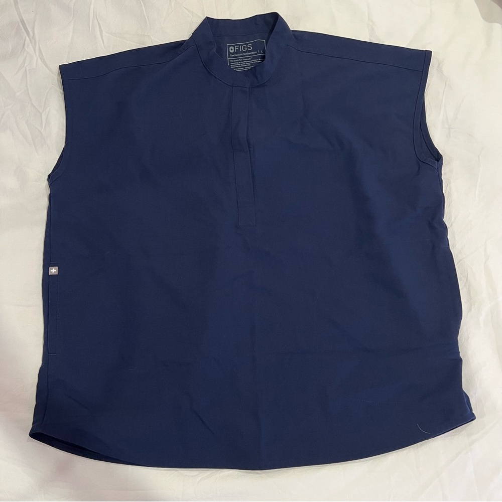 Figs Rafaela Oversized Scrub Top Navy Size L